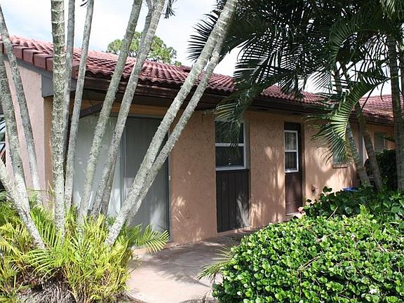 2nd image of 2193 Pueblo Cir #V-24