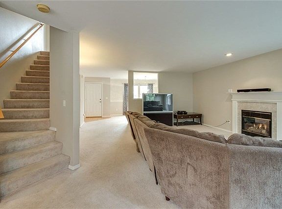 5th image of 13015 168th St E