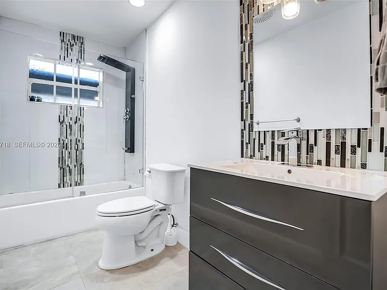 5424 Garfield St — Photo 24