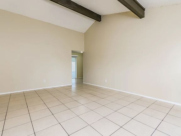 4th image of 232 La Paz Dr
