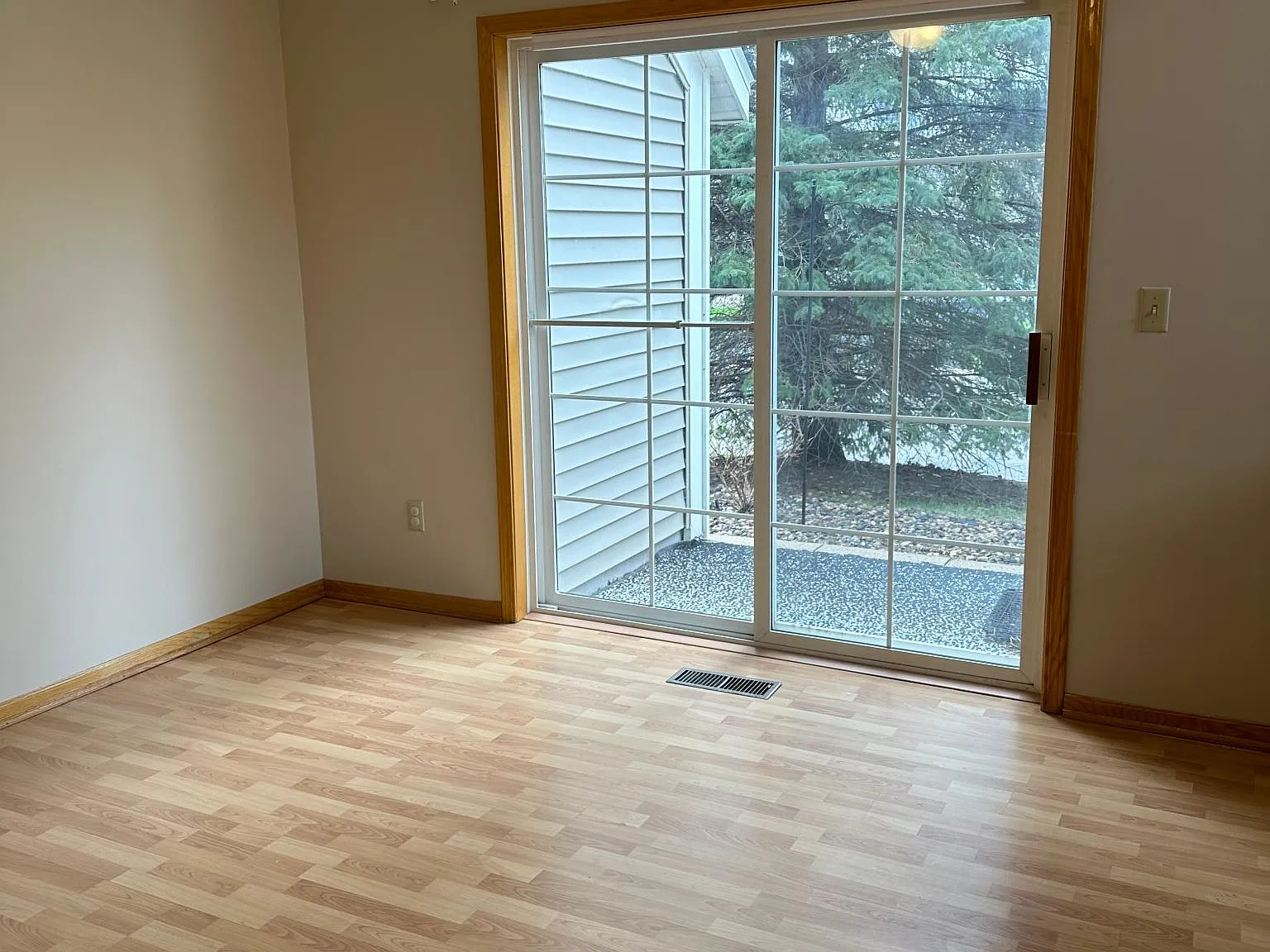 2 bed, 2.5 bath, 1626 sqft, $2,250 — Photo 3