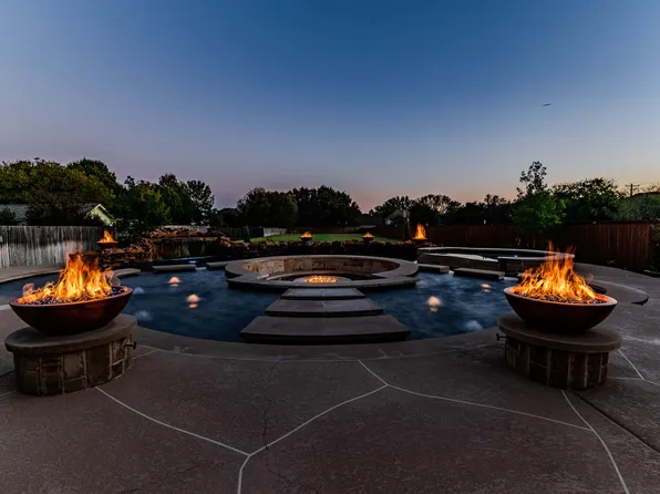 1616 Country Club Dr, Mansfield, TX 76063
