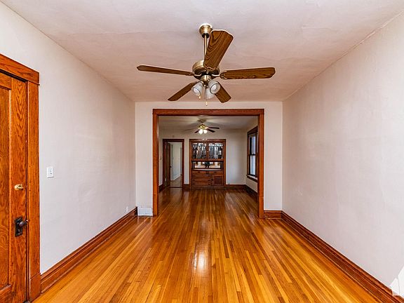 5th image of 3658 N Bell Ave #2S