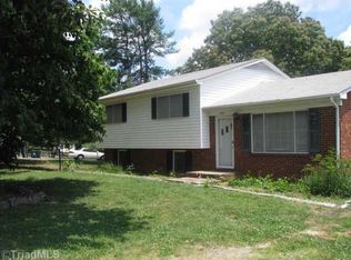 913 Chalet Dr, Winston Salem, NC 27101