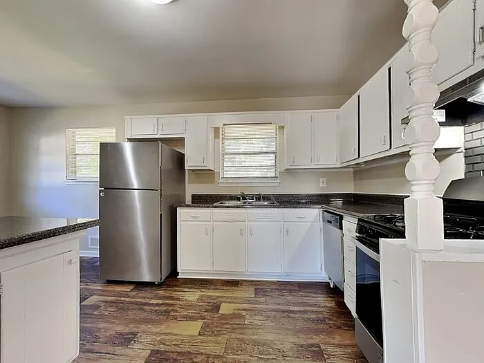 8238 Redwood Dr — Photo 7