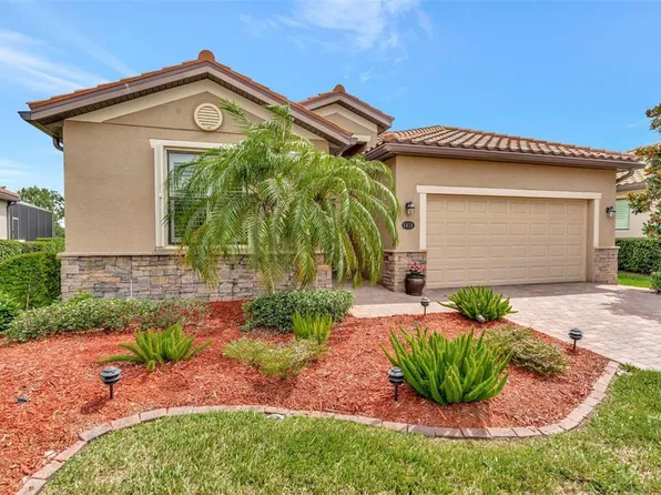 6878 Willowshire Way, Bradenton, FL 34212