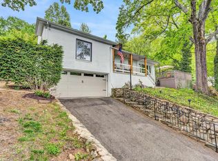 3038 Burnleigh Rd SW, Roanoke, VA 24014