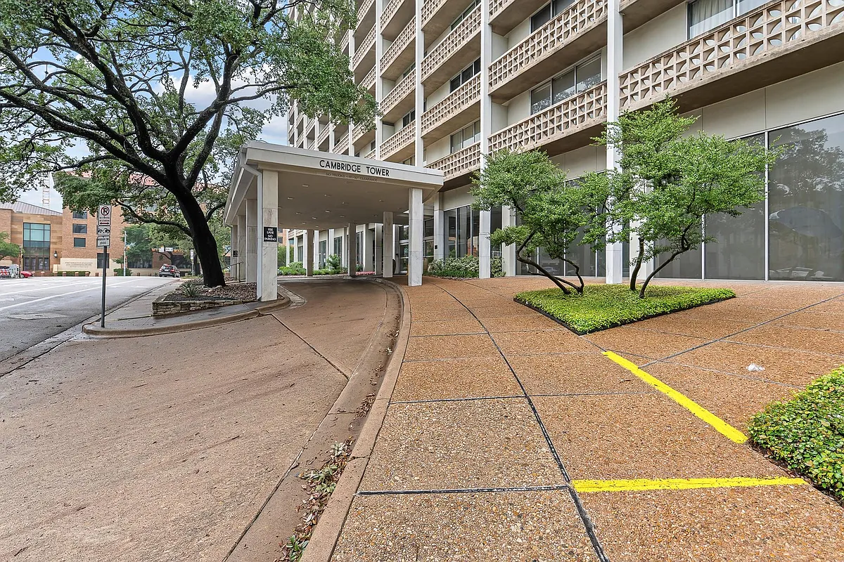 Building Photo - 1801 Lavaca St #4C