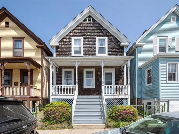 674 B Thames St, Newport, RI 02840