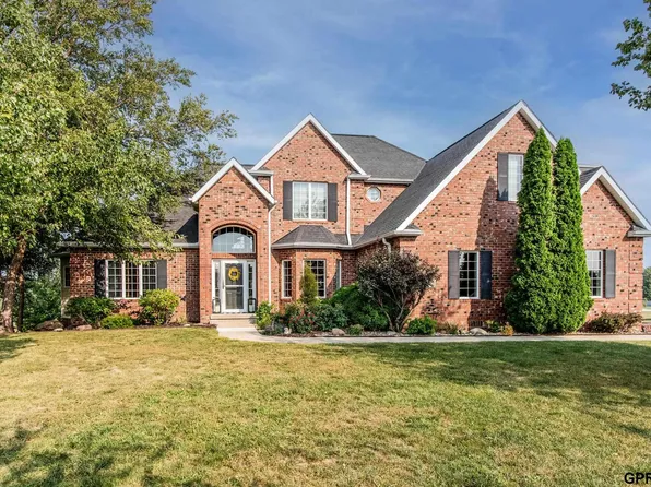 4002 Ridgeway Dr, Harlan, IA 51537