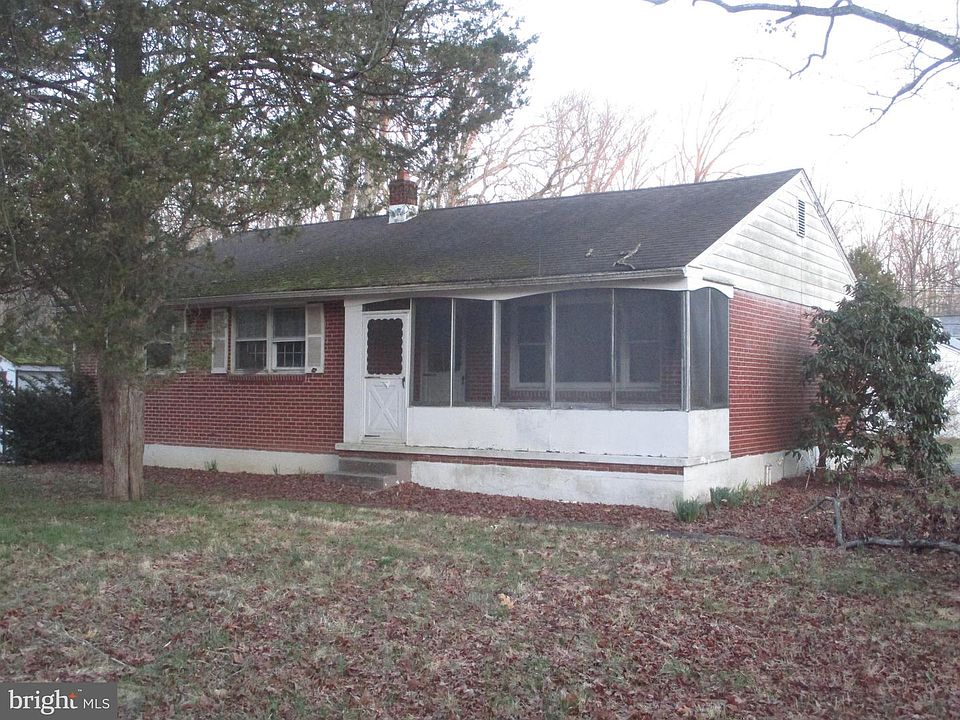 1st image of 3017 Frenchtown Rd