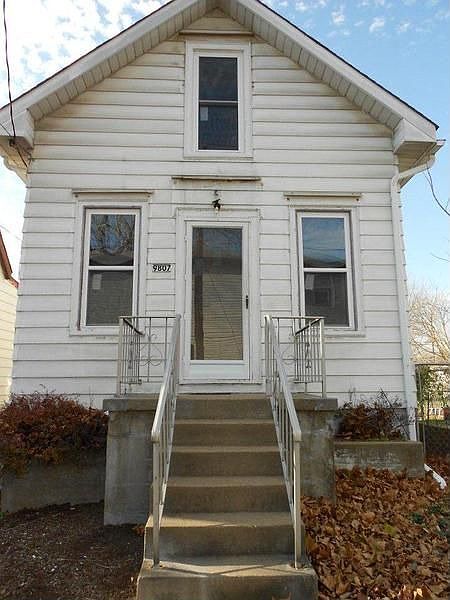 1st image of 9807 Luna Ave