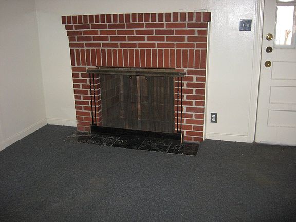 Fireplace, new carpet