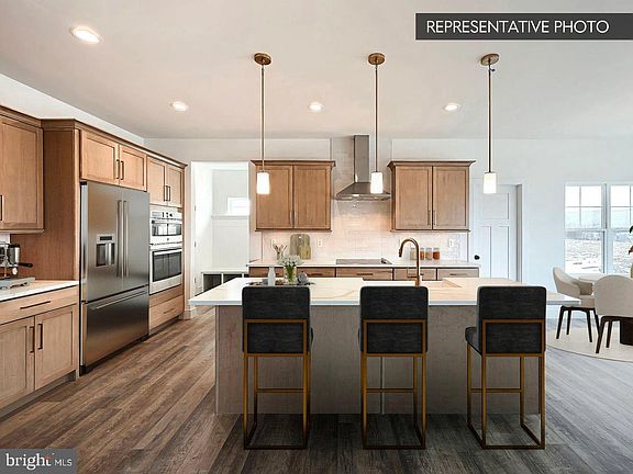 2nd image of 184 Ore Bank Rd