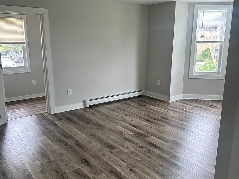 55 S Main St — Photo 11