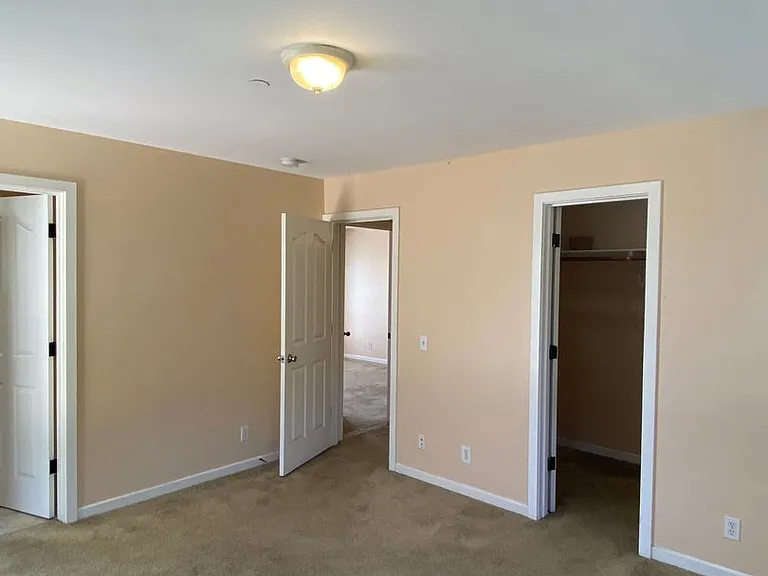 6736 Sueno Rd — Photo 6