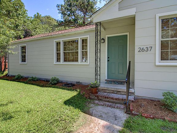 3rd image of 2637 Lilac Ave