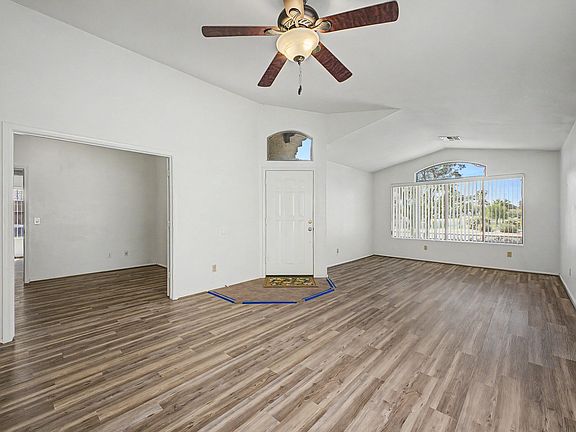 4th image of 4649 E Augusta Ave