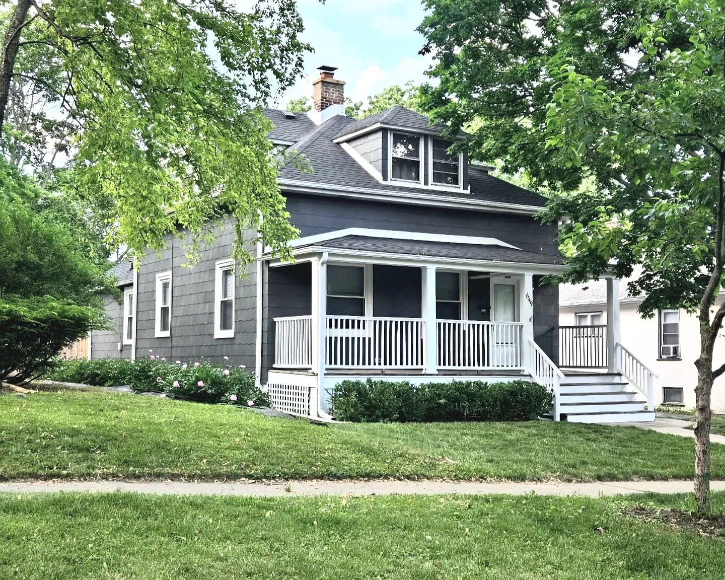 2 bed, 600 sqft, $1,795 — Photo 1