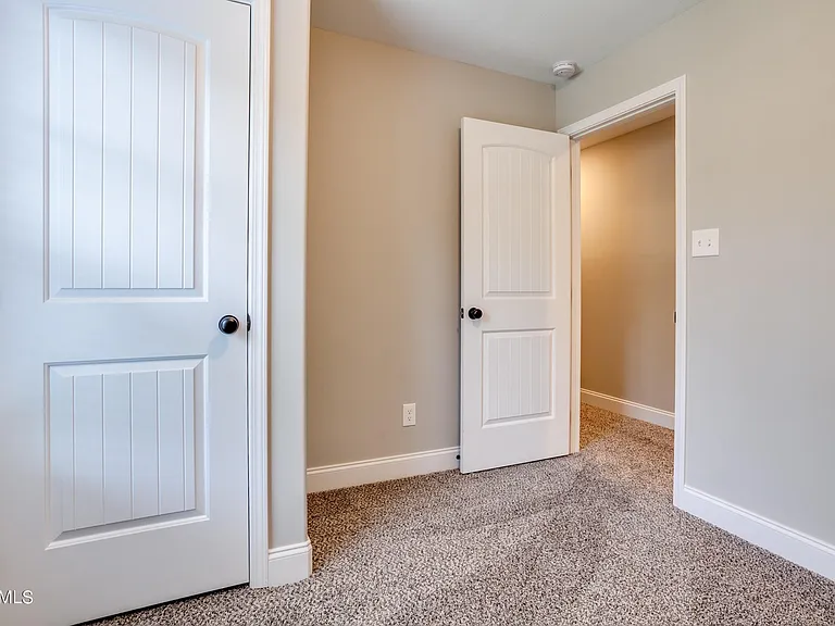7936 Poplar Grove Ln — Photo 24