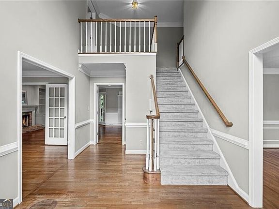 2nd image of 10985 Wilshire Chase Dr
