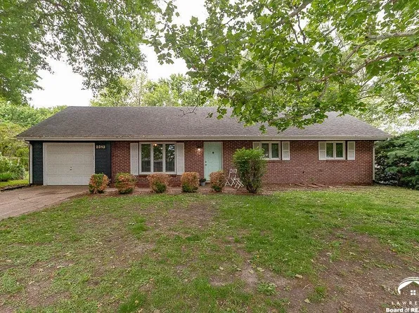 2313 Westchester Rd, Lawrence, KS 66049