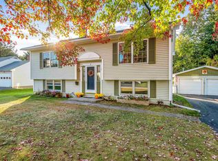 6 Burnell Ter, Saint Albans, VT 05478