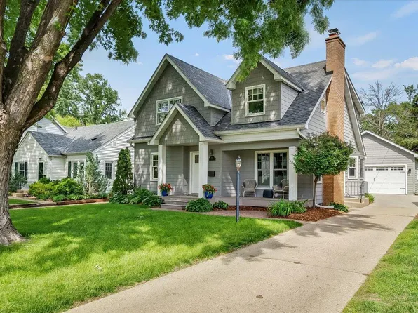 5617 Zenith Ave S, Edina, MN 55410