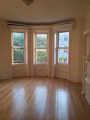 Rented by RES New York | media 41