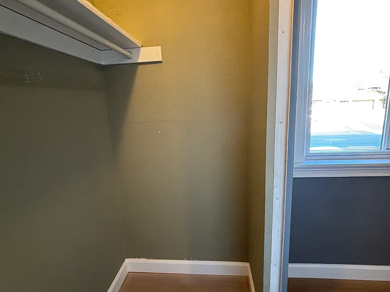 7047 Santa Teresa Blvd — Photo 28