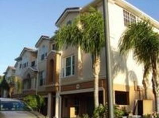 1434 Manatee Cir, Tarpon Springs, FL 34689