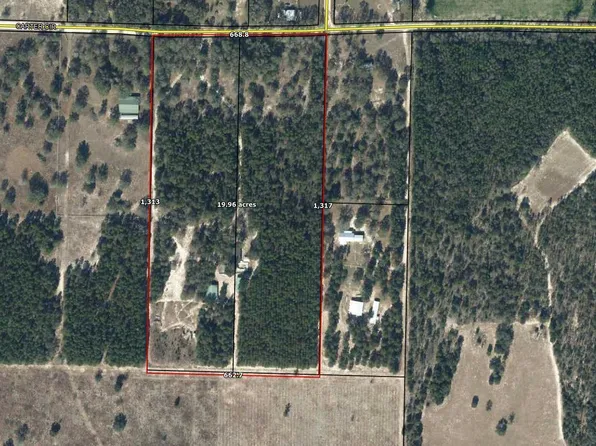 2941 Carter Cir, Chipley, FL 32428