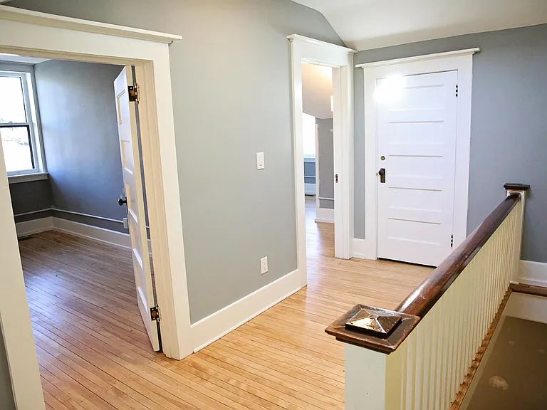 4020 Ingersoll Ave — Photo 16