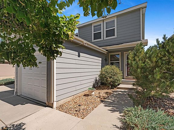 5th image of 882 Mockingbird Lane