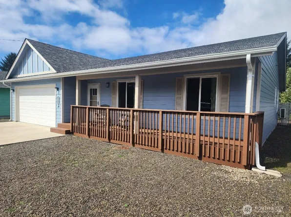 118 Pacific Boulevard NW, Ocean Shores, WA 98569