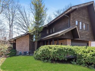 1054 Marion Ave, Highland Park, IL