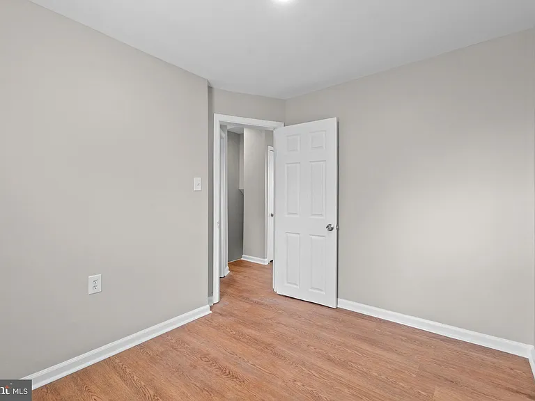 3427 Ravenwood Ave — Photo 18