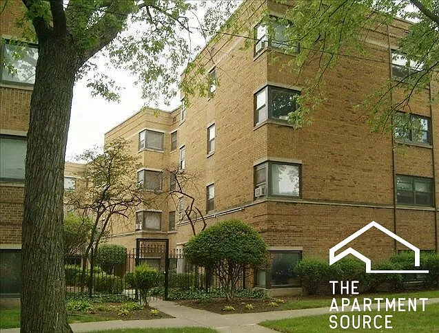7361 N Sheridan Rd #G — Photo 9