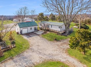 629 Hubbard Ln, Mount Washington, KY 40047