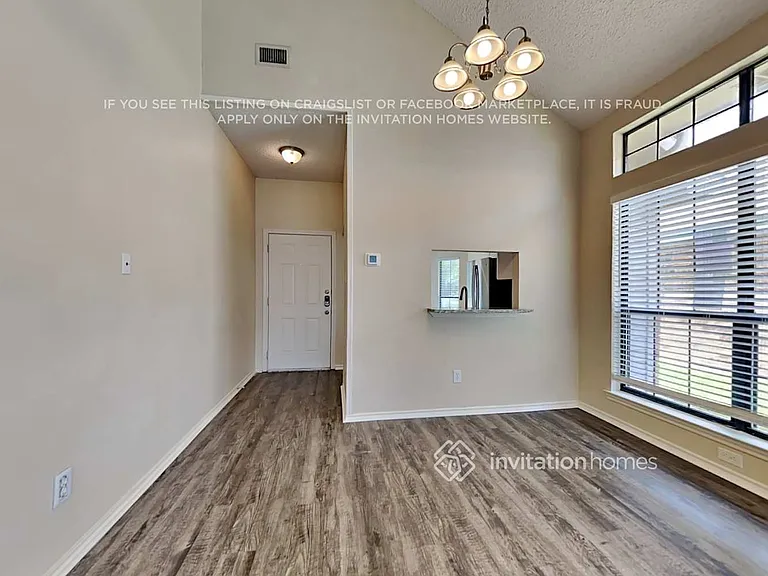 2404 Beaver Run — Photo 7