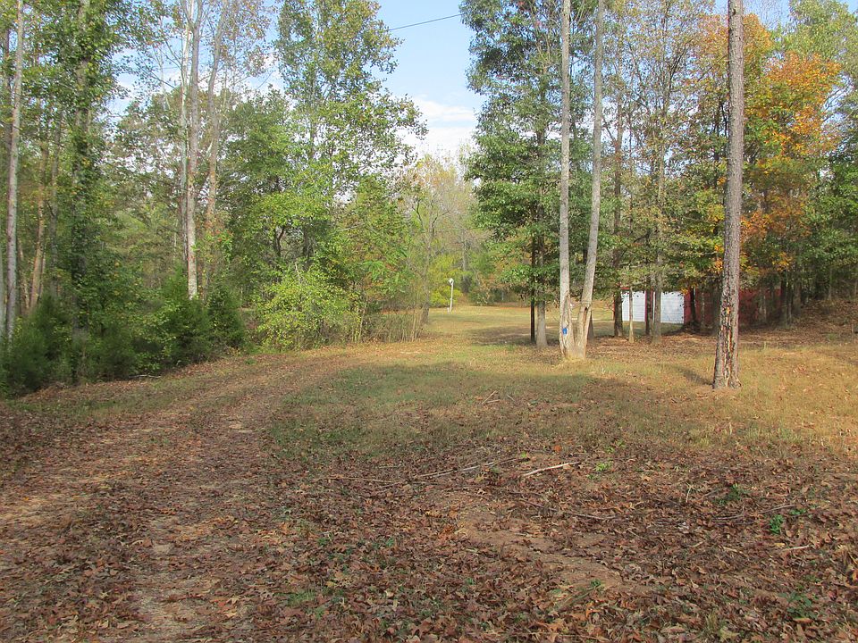 2nd image of 9050 Sain Rd