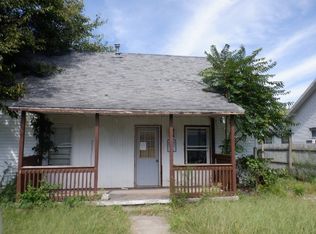 303 W 11th St, Georgetown, IL 61846