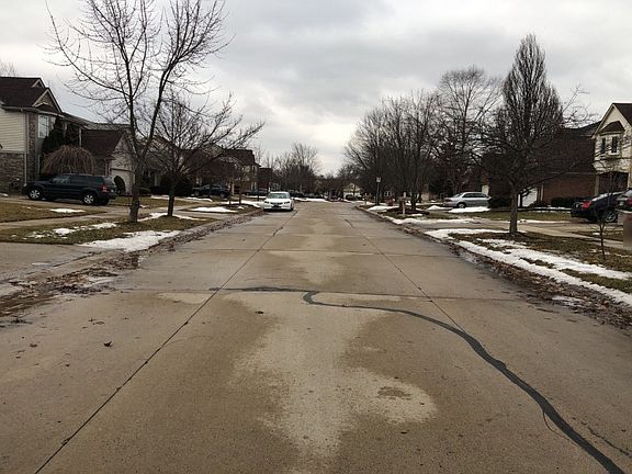 4th image of 42082 Trent Dr