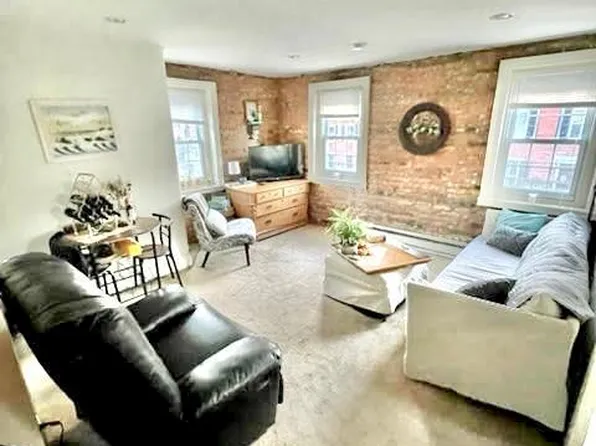 363 N Main St APT 2, Doylestown, PA 18901