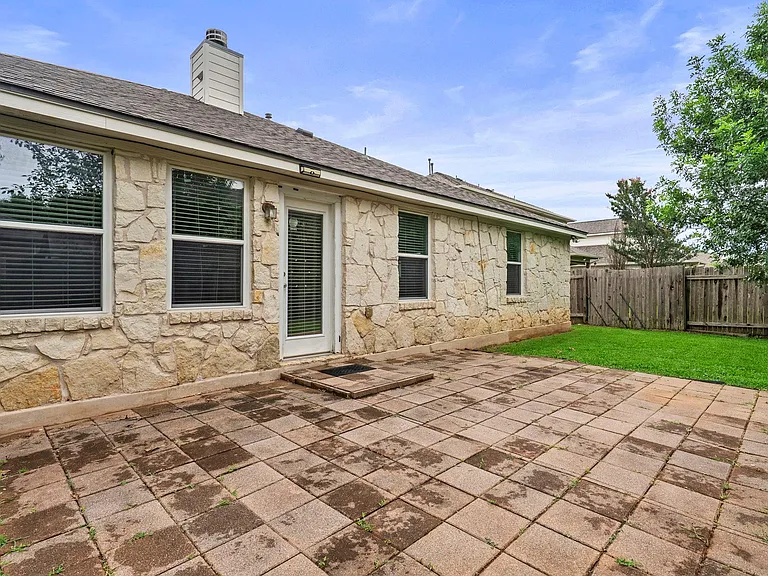 9424 Castle Pines Dr — Photo 25