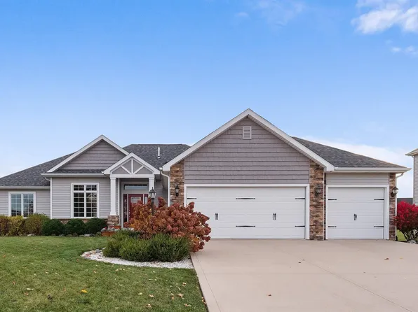 2925 Mediterra Ln, Fort Wayne, IN 46814