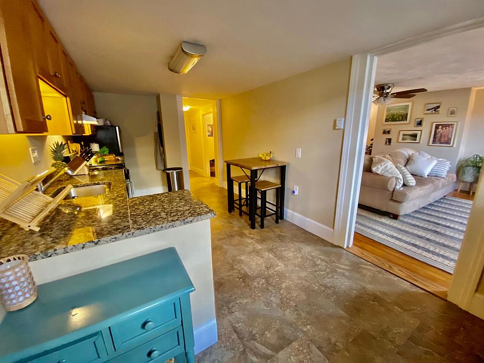 2nd image of 360 Tappan St #A
