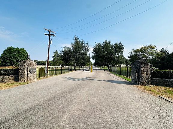 4th image of 12-14 Pedernales E