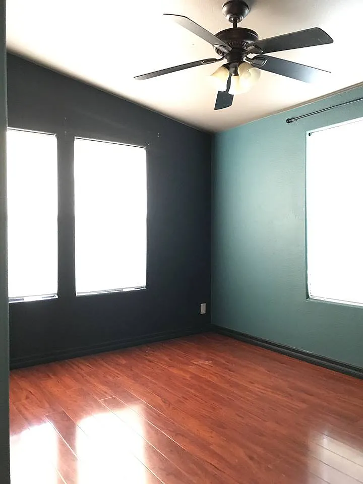3 bed, 1440 sqft, $925 — Photo 1