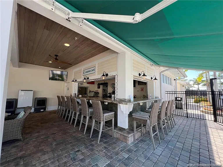 102 Shoal Dr — Photo 29